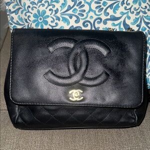 Elegant Black Leather Clutch with Gold Accent